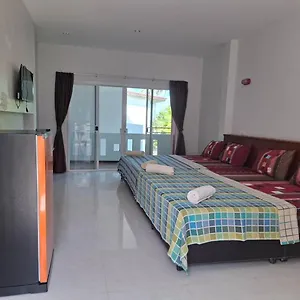 https://baan-bamboo-resort.khao-lakhotels.com